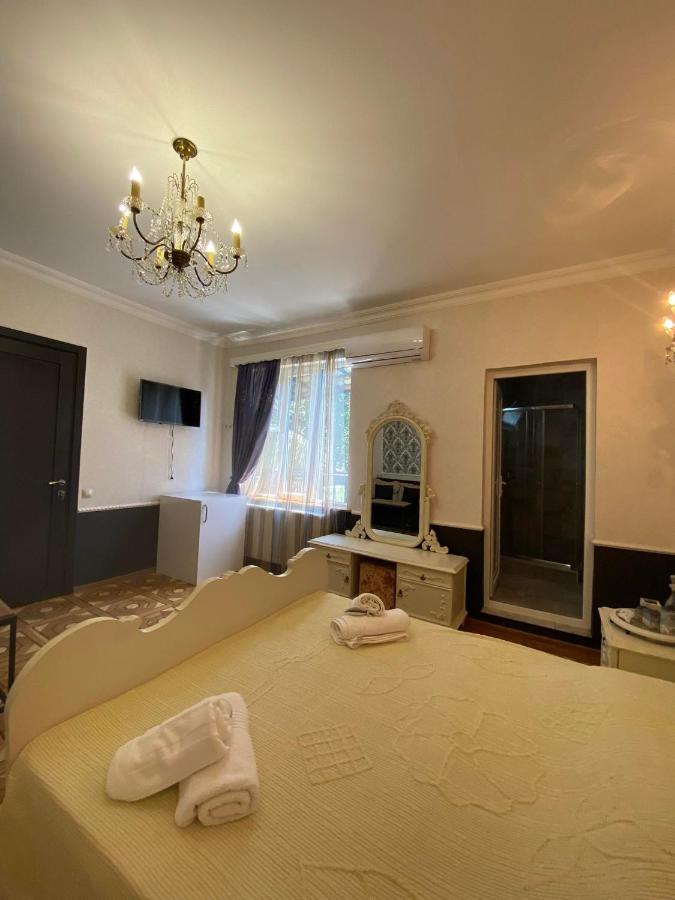 Дом 8 Apartment Tbilisi Bagian luar foto