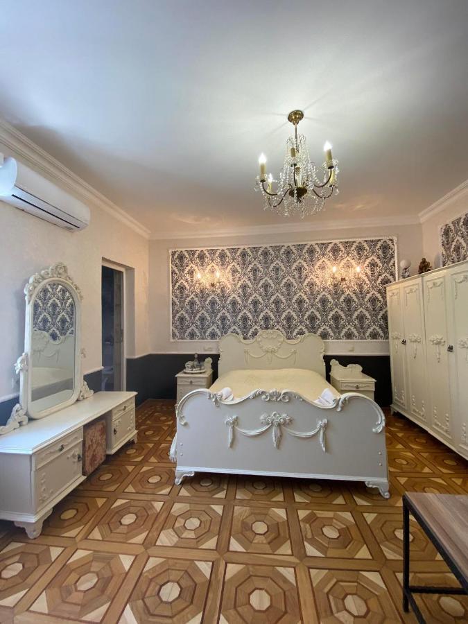 Дом 8 Apartment Tbilisi Bagian luar foto
