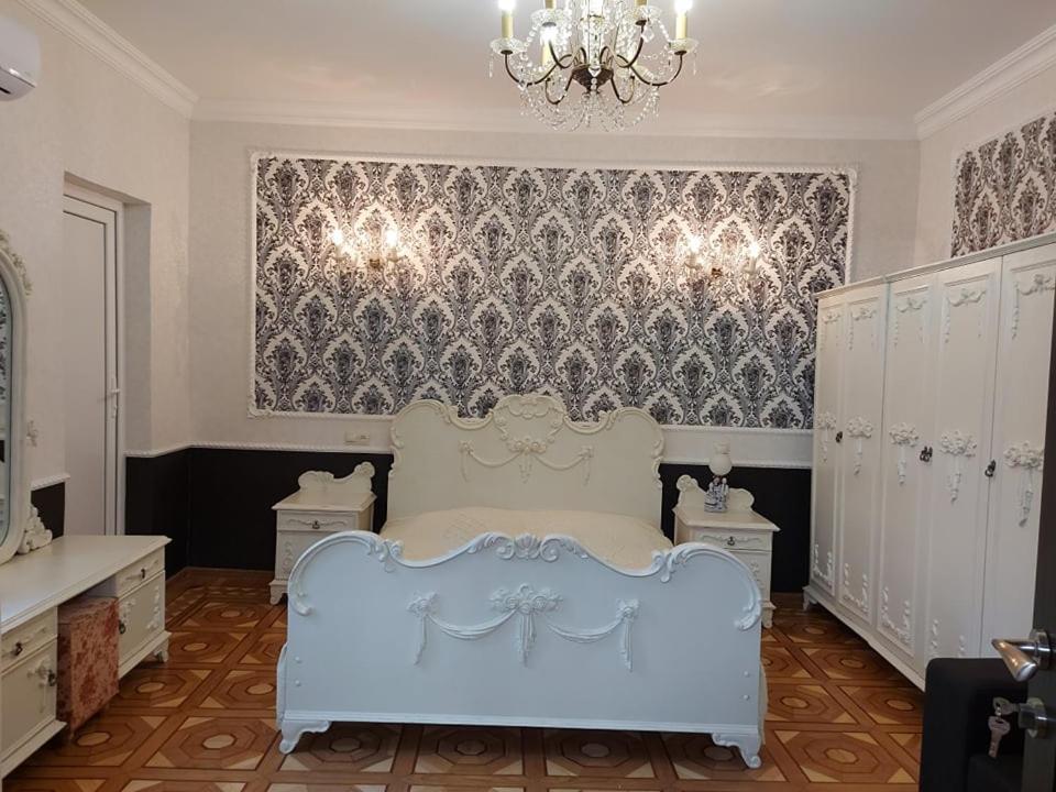Дом 8 Apartment Tbilisi Bagian luar foto