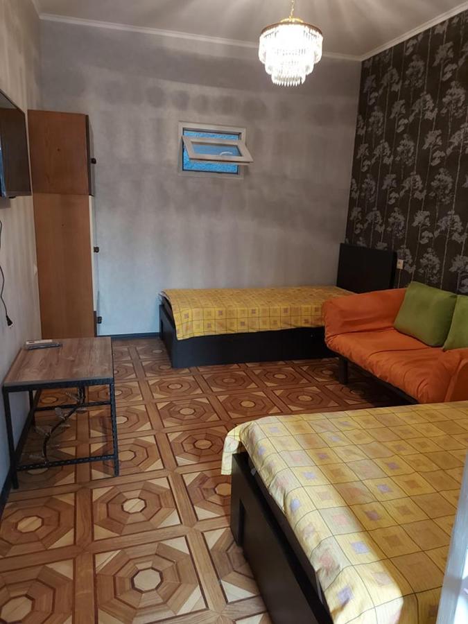 Дом 8 Apartment Tbilisi Bagian luar foto